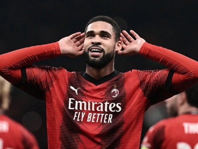 在线体育英超倒计时，AC米兰窗口期篮板制胜，细节引发关注，目标明确，训练强度明显提升的简单介绍